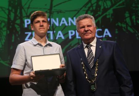 ZLATA PETICA 53 FOTO LJUBO VUKELIČ